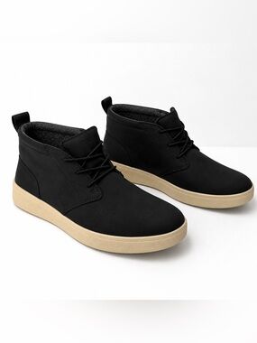 Izod Black Chukka Boots with Tan Sole